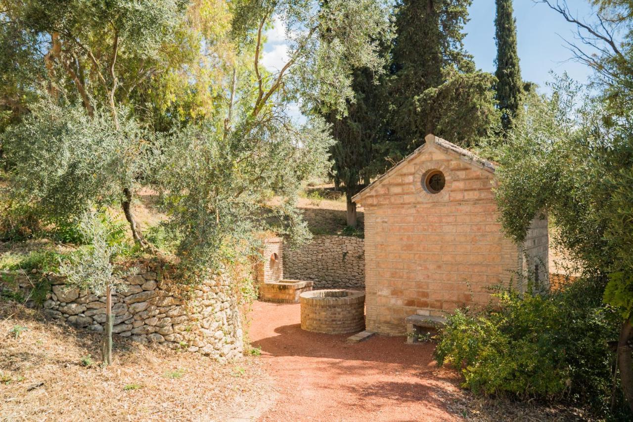 Отель Cortijo La Organic Ронда Экстерьер фото